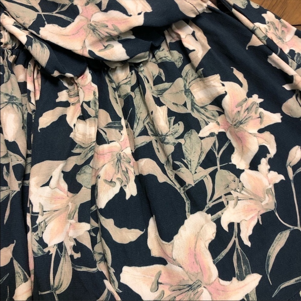NWT Beach riot revolve Josephine floral romper L - Picture 7 of 8